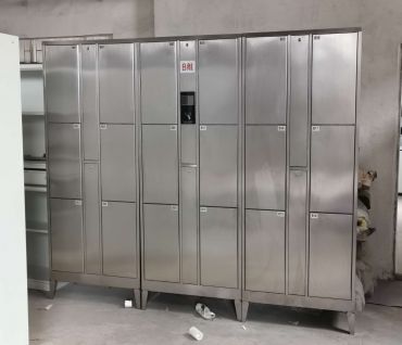 不锈钢智能更衣柜，刷卡，指纹，人脸识别，应用工厂，医院，酒店等场所，